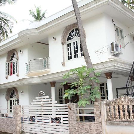 فندق Jj'S White House Thrissur المظهر الخارجي الصورة