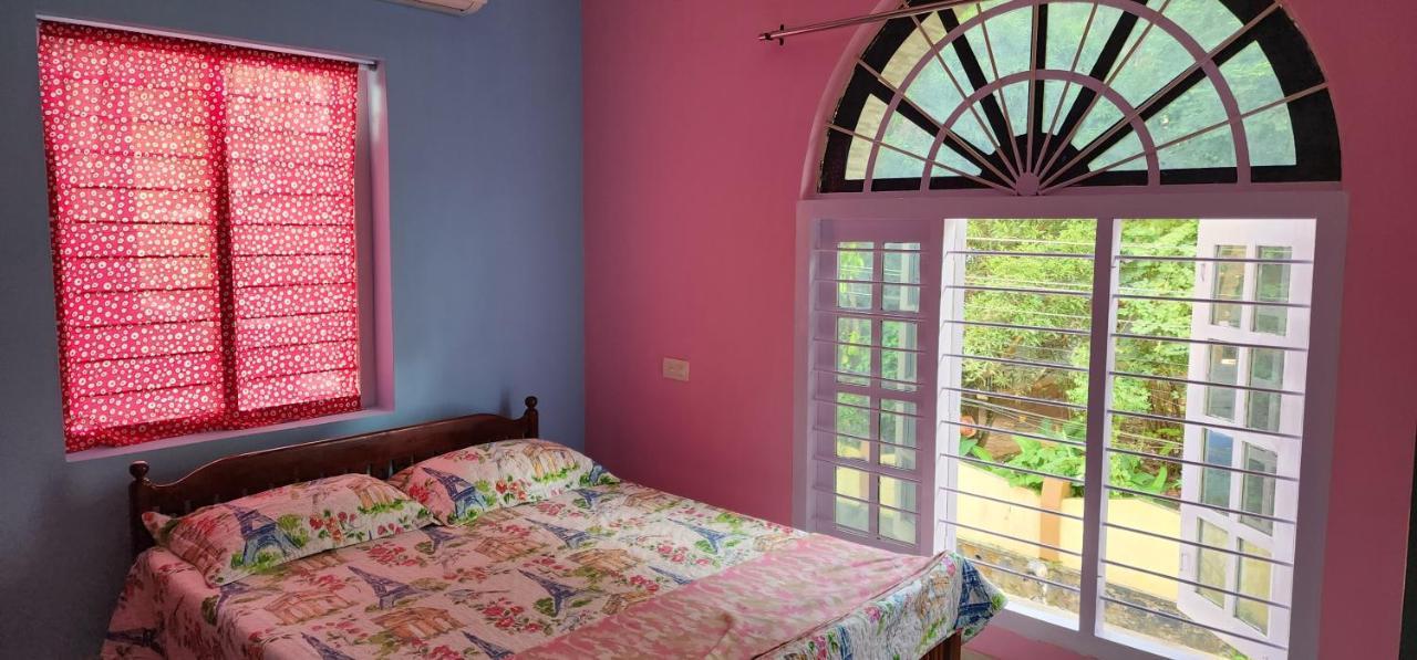 فندق Jj'S White House Thrissur المظهر الخارجي الصورة